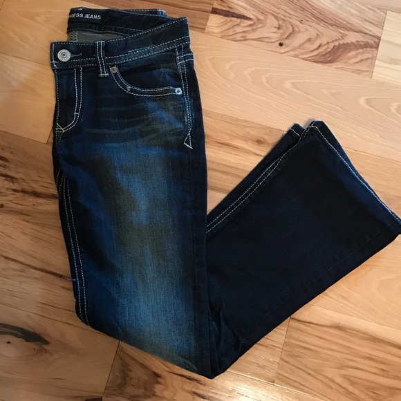 Express Denim - Express Boot Stella low rise Jean, size 6s short